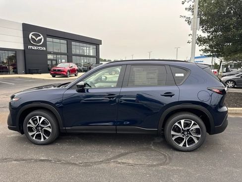 Used 2026 MAZDA CX-5 Preferred AWD/4WD image 2