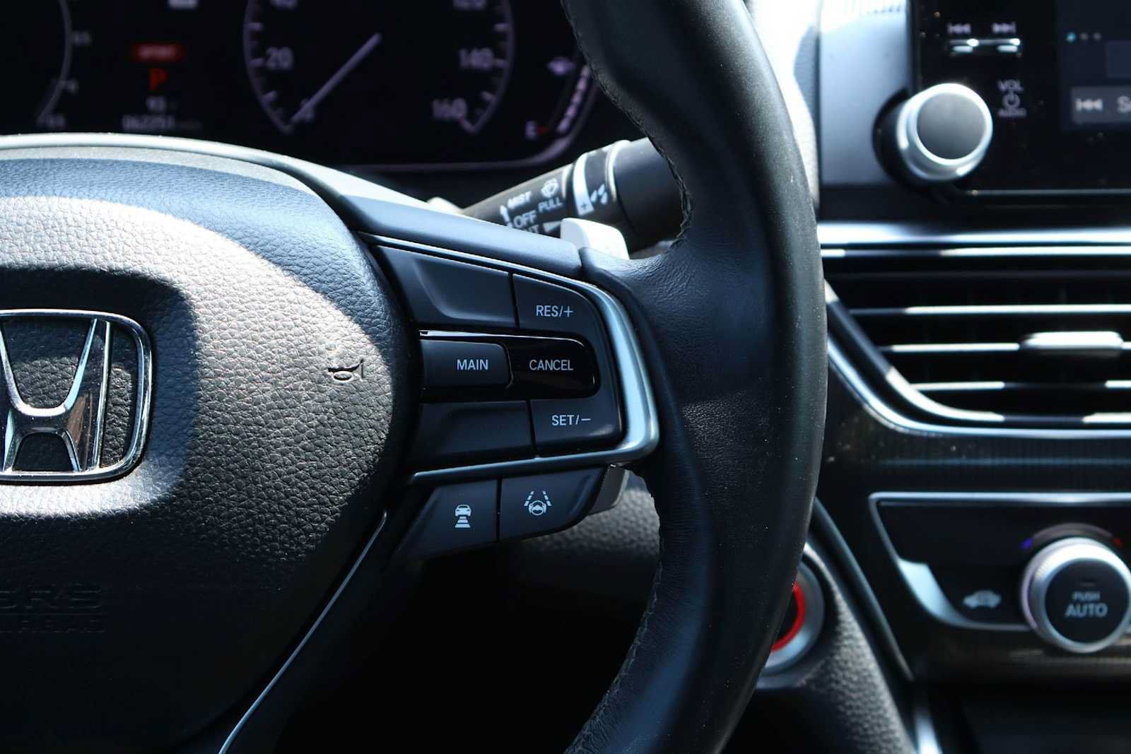 Used 2019 Honda Accord Sport image 23