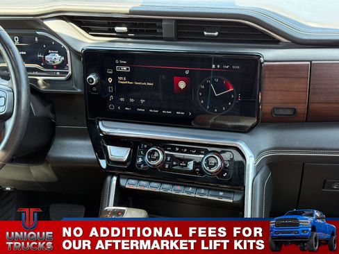 Used 2024 GMC Sierra 1500 Denali Ultimate AWD/4WD image 33