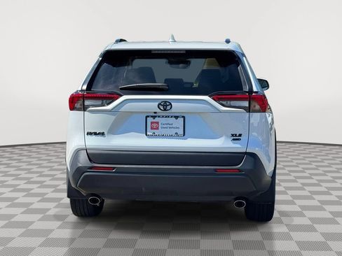 Used 2023 Toyota RAV4 XLE Premium AWD/4WD image 5