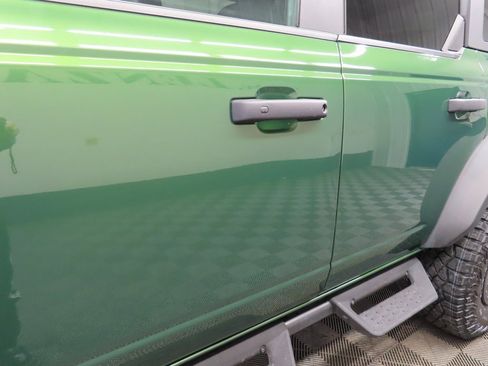 Used 2024 Ford Bronco Wildtrak image 33