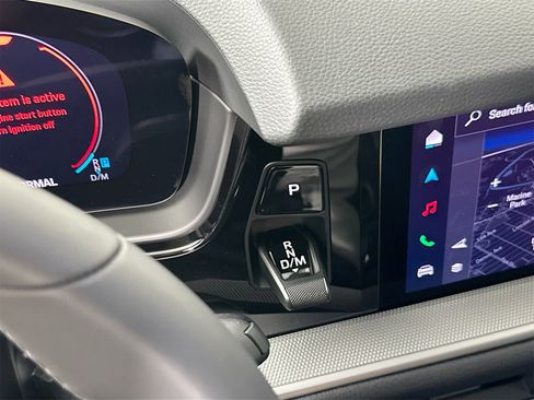 Certified 2025 Porsche Cayenne image 35