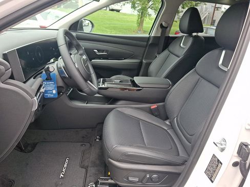 New 2026 Hyundai Tucson Limited AWD/4WD image 9