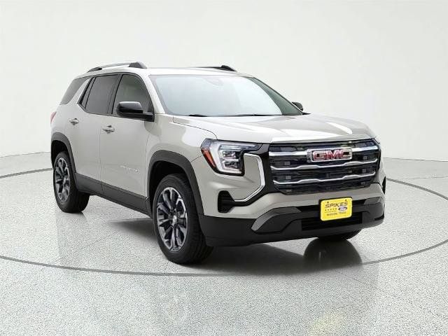 Used 2026 GMC Terrain Elevation w/ Elevation Premium Package FWD image 1