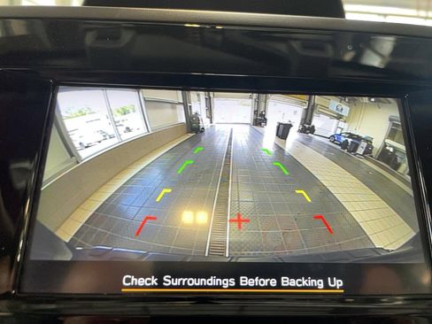 Used 2021 Subaru Forester Premium image 11