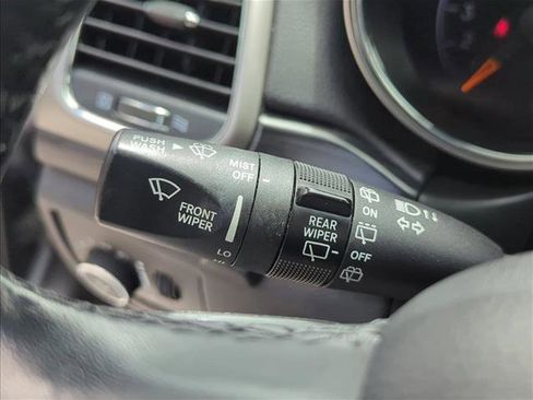 Used 2020 Jeep Grand Cherokee Altitude RWD image 19