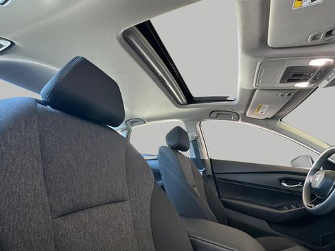 Used 2024 Honda Accord EX image 17