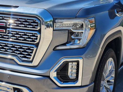 Used 2019 GMC Sierra 1500 Denali w/ Denali Ultimate Package AWD/4WD image 9