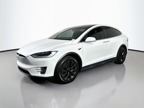 Used 2020 Tesla Model X Long Range AWD/4WD image 3