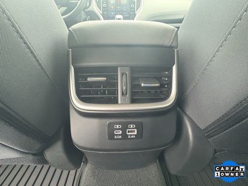 Used 2024 Subaru Outback Premium image 22