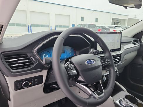 Used 2023 Ford Escape Active w/ Tech Pack #2 AWD/4WD image 21