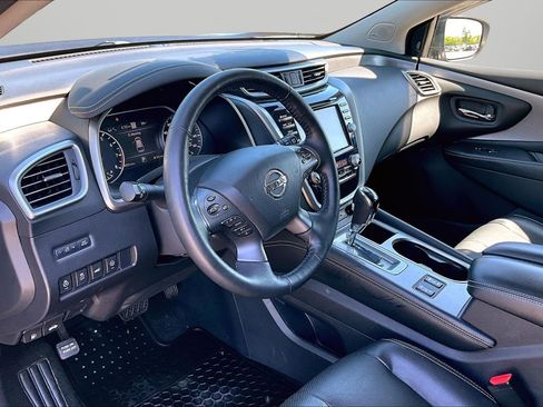 Used 2020 Nissan Murano SL w/ Moonroof Package AWD/4WD image 13