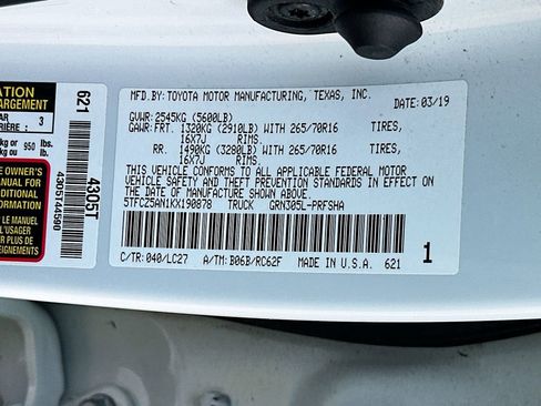 Used 2019 Toyota Tacoma TRD Off-Road w/ TRD Premium Off Road Package image 27