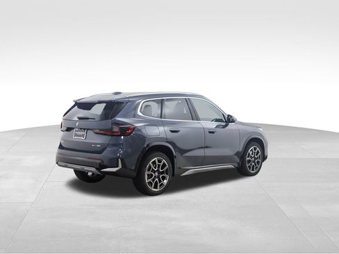 Used 2026 BMW X1 xDrive28i image 5