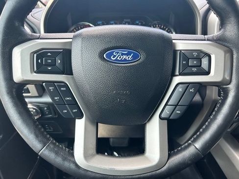 Used 2017 Ford F150 Lariat w/ Equipment Group 502A Luxury AWD/4WD image 23