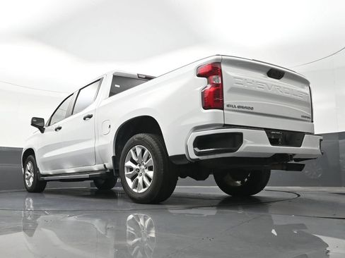 Used 2022 Chevrolet Silverado 1500 Custom RWD image 25