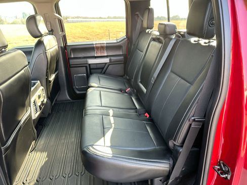 Used 2018 Ford F150 Lariat image 22