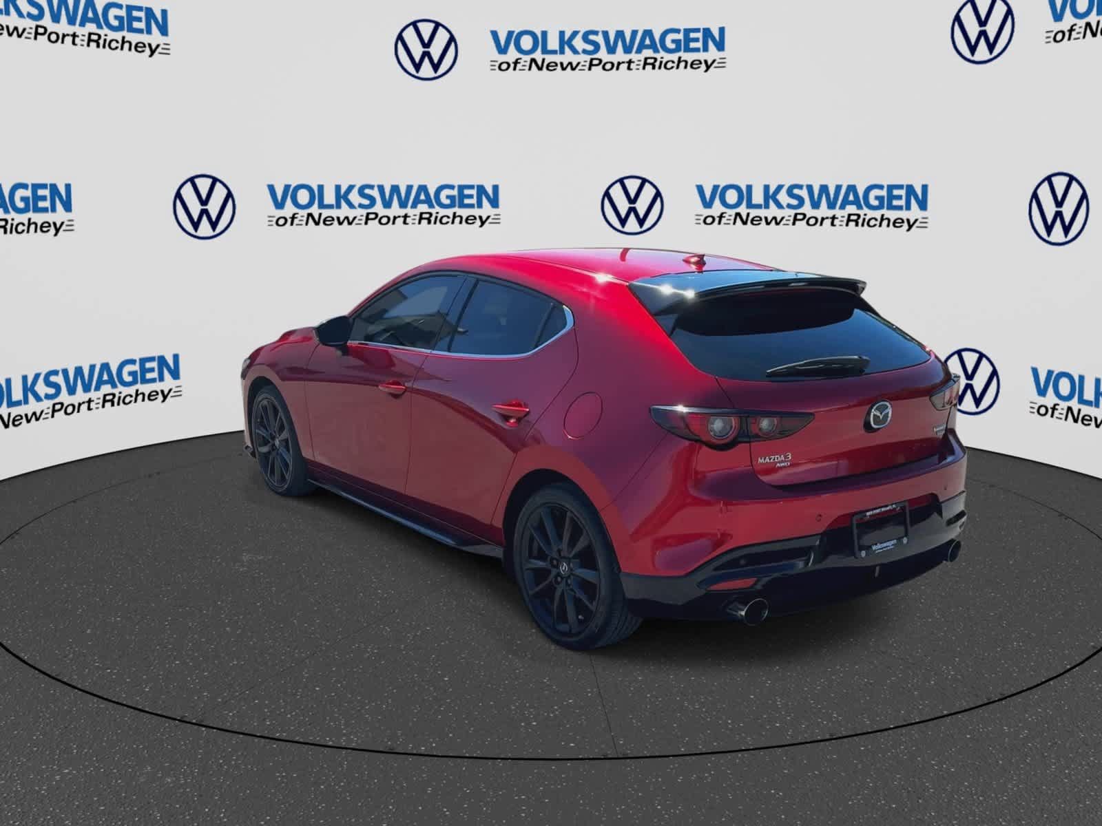 Used 2025 MAZDA MAZDA3 Hatchback w/ Appearance Package AWD/4WD image 8