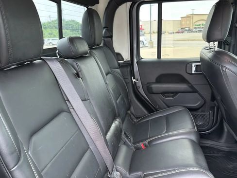 Used 2021 Jeep Gladiator Overland w/ Popular Equipment Package AWD/4WD image 68