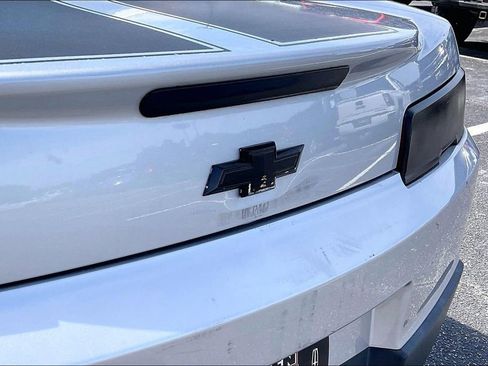Used 2014 Chevrolet Camaro LS RWD image 8