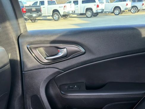 Used 2015 Chrysler 200 C w/ Navigation & Sound Group I image 23