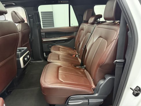Used 2024 Ford Expedition Max Limited AWD/4WD image 26