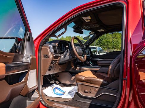 Certified 2025 Ford F150 King Ranch AWD/4WD image 19