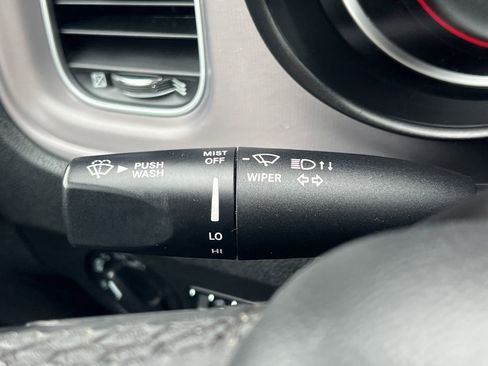 Used 2023 Dodge Charger SXT image 11