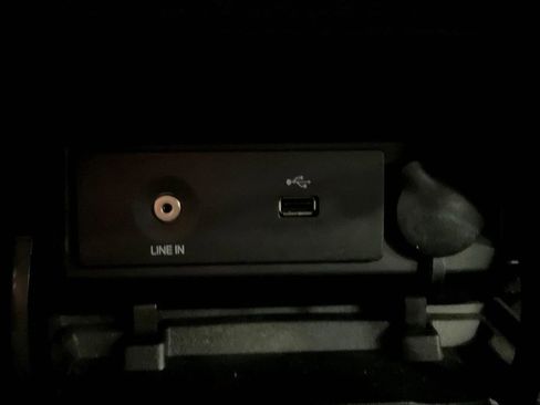 Used 2013 Ford F150 XLT w/ Luxury Equipment Group image 30