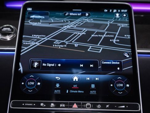 New 2026 Mercedes-Benz S 580e 4MATIC Sedan image 21