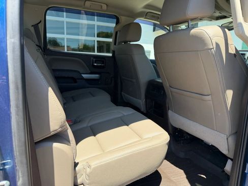 Used 2017 Chevrolet Silverado 1500 LTZ Z71 w/ LTZ Plus Package AWD/4WD image 8