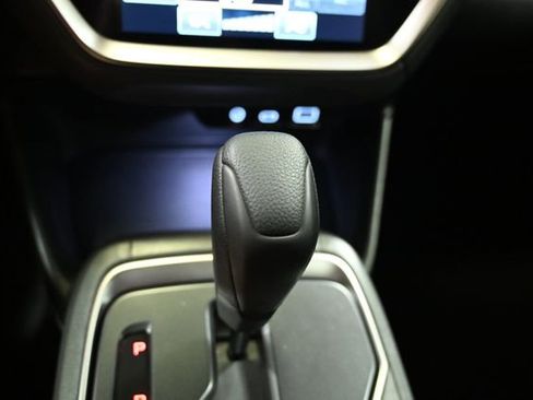 Certified 2025 Subaru Crosstrek 2.0i Premium image 32