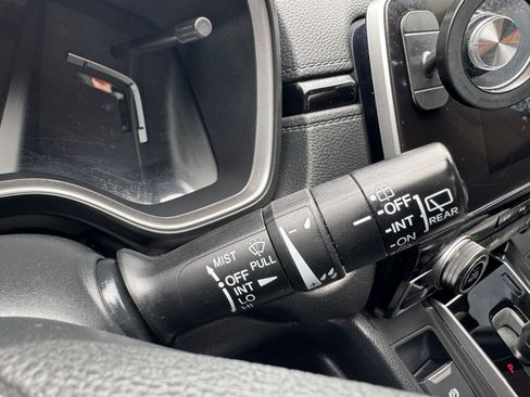 Used 2017 Honda CR-V EX image 31