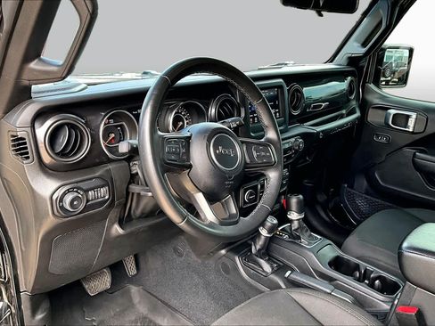 Used 2022 Jeep Wrangler Unlimited Sport AWD/4WD image 10