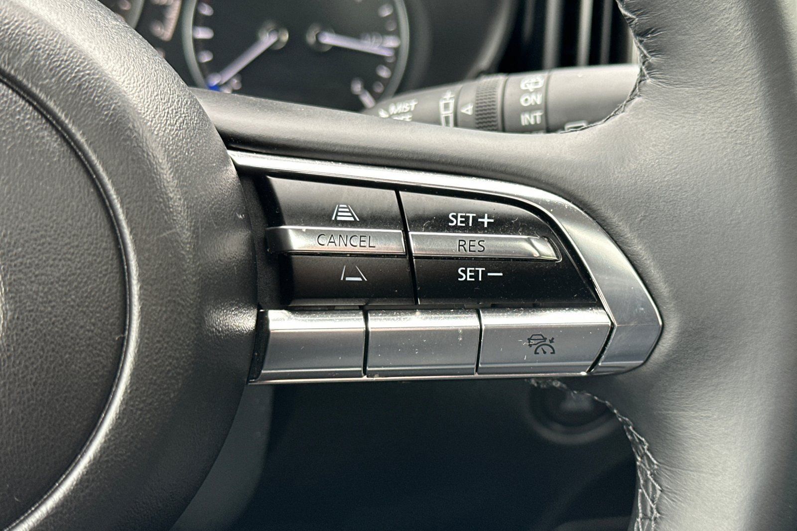 Used 2025 MAZDA CX-50 AWD 2.5 S w/ Premium Package image 29