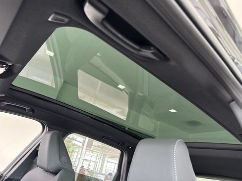 New 2026 BMW X3 M50 w/ Premium Package AWD/4WD image 16