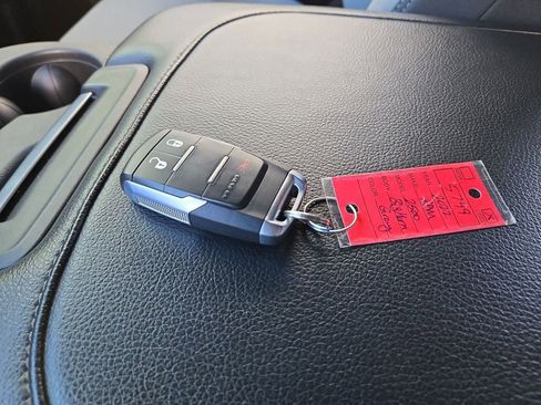 Used 2022 RAM 2500 Big Horn image 28