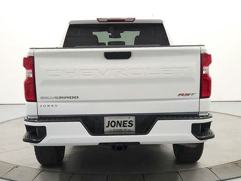Used 2025 Chevrolet Silverado 1500 RST AWD/4WD image 6