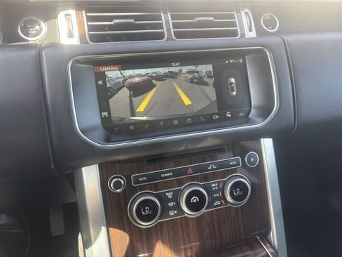 Used 2017 Land Rover Range Rover HSE image 28