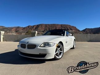 Used 2006 BMW Z4 3.0si video 1