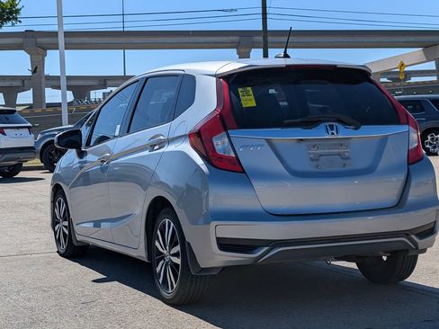 Used 2018 Honda Fit EX image 4