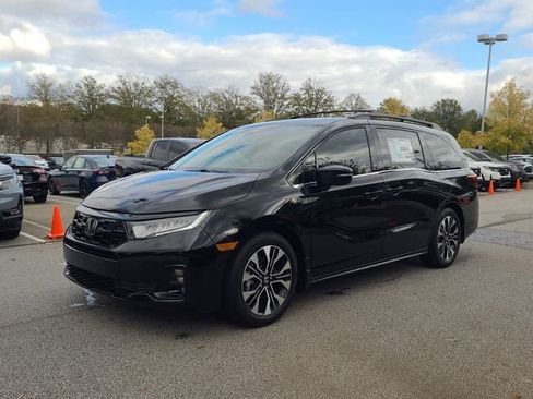 New 2026 Honda Odyssey Elite image 3