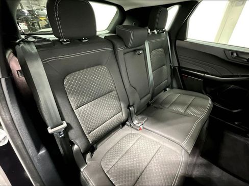 Used 2023 Ford Escape Active image 35