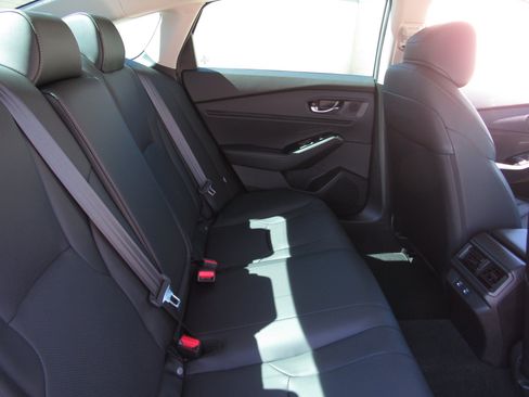 Certified 2024 Honda Accord Touring image 12