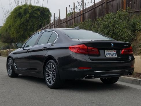 Used 2019 BMW 540i w/ Convenience Package image 29