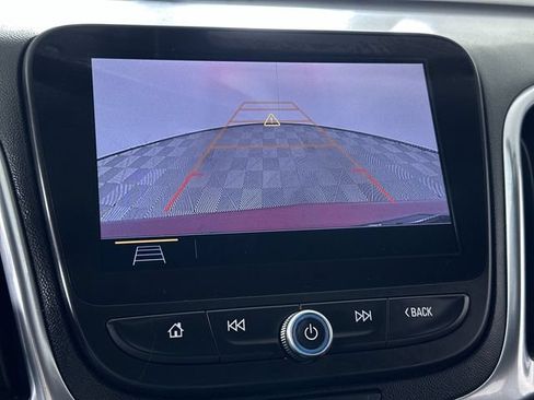 Used 2019 Chevrolet Equinox Premier FWD image 15