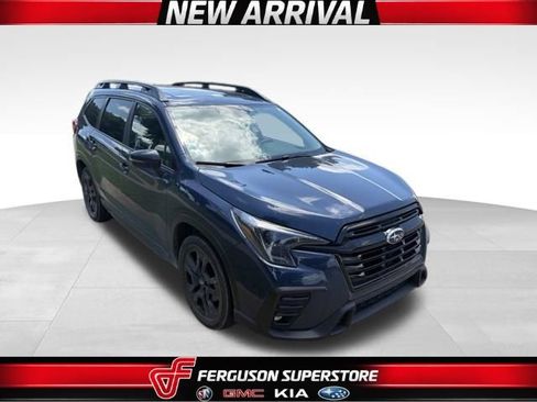 Used 2023 Subaru Ascent Onyx Edition AWD/4WD image 1