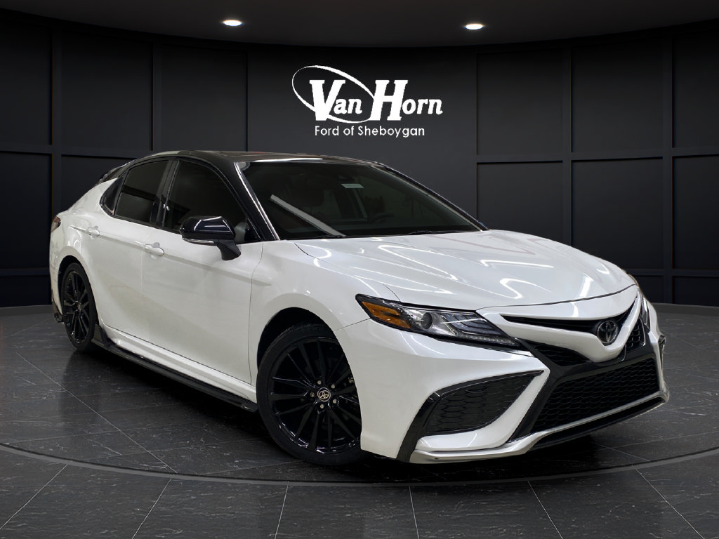 Used 2023 Toyota Camry XSE w/ Cold Weather Package FWD image 1