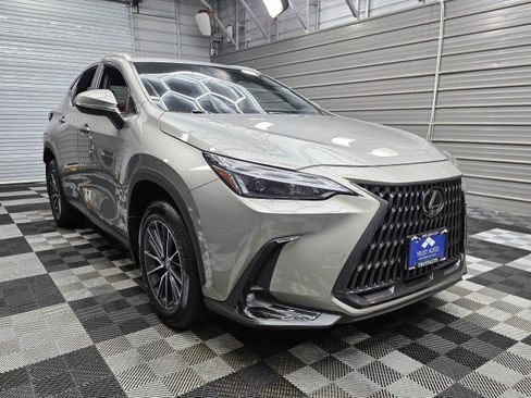 Used 2022 Lexus NX 350h AWD w/ Towing Package (2000 Lbs) image 4