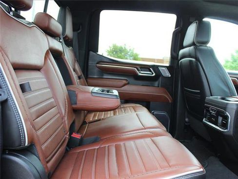 Used 2023 GMC Sierra 1500 Denali Ultimate image 39